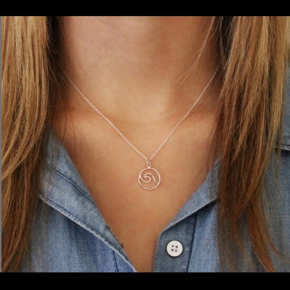 Ocean Wave Necklace
